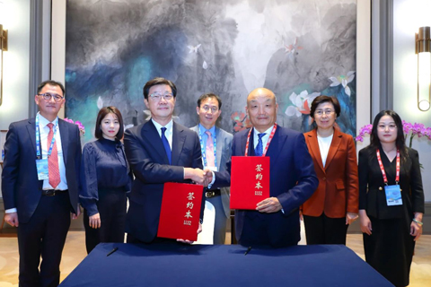 中国药促会会长张抒扬会见韩国制药生物协会会长卢允宏